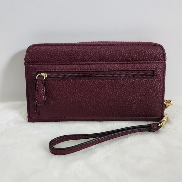 Liz Claiborne Erica Zip Around Faux Leather Gold Dark Wine Wristlet Wallet - Picture 2 of 16